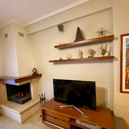 Dreamhouse Afroditis - Komotini Apartment ภายนอก รูปภาพ